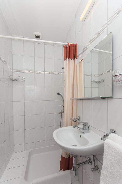 Rooms Vlahovic Slano Buitenkant foto