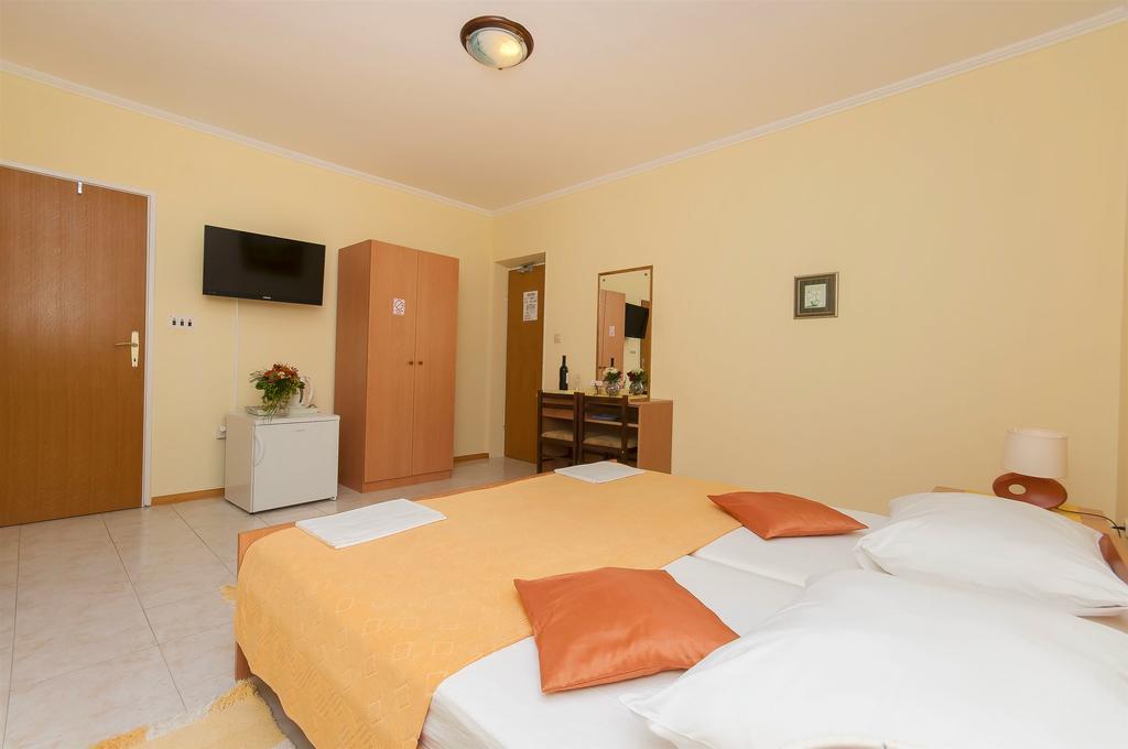 Rooms Vlahovic Slano Buitenkant foto